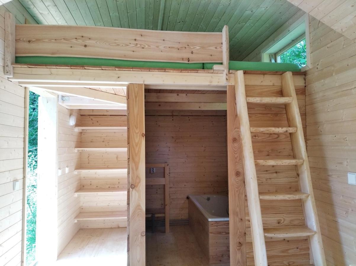 Celorocni Glamping V Pohodlnem Domecku Villa Vyprachtice Exterior photo